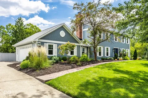 215 Sherwood Court