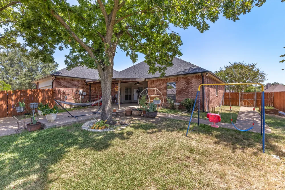 1010 Williams Street Ennis, TX 75119