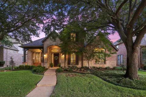 2324 Harrisburg Lane
