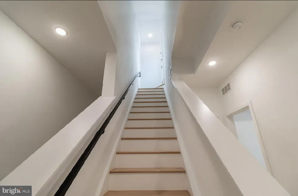 2137 E FIRTH STREET #2 Philadelphia, PA 19125