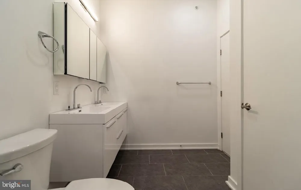 2137 E FIRTH STREET #2 Philadelphia, PA 19125