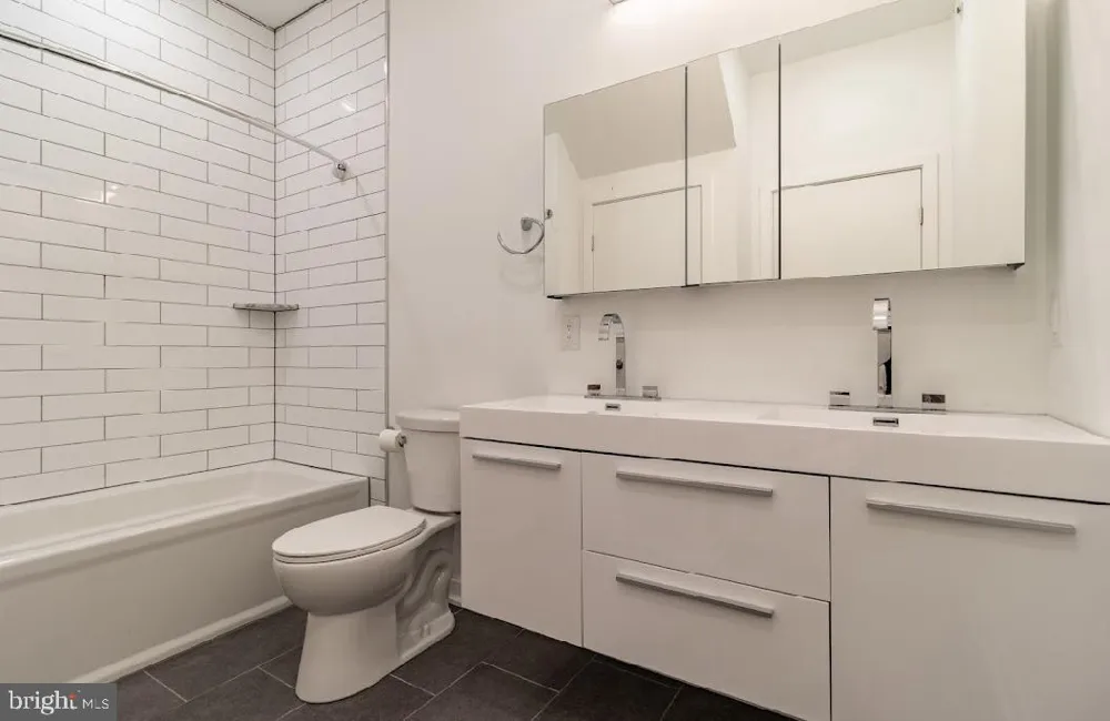 2137 E FIRTH STREET #2 Philadelphia, PA 19125