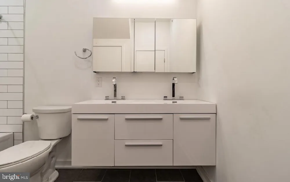 2137 E FIRTH STREET #2 Philadelphia, PA 19125