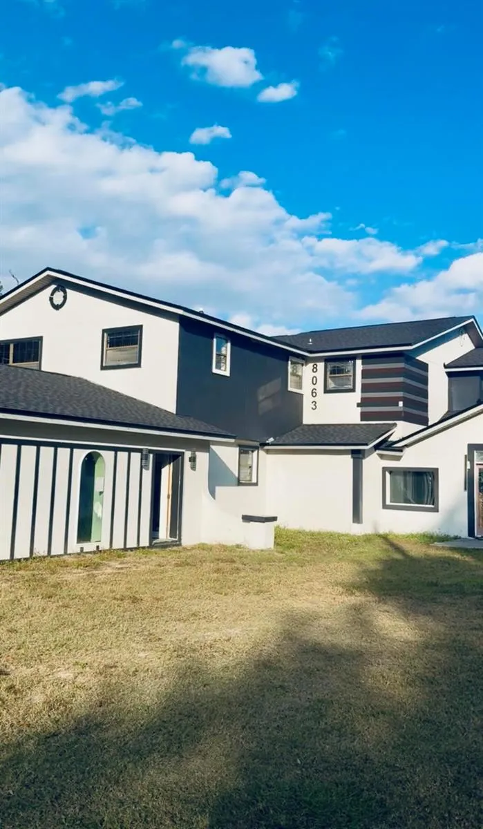 8063 APPIAN WAY W Jacksonville, FL 32208