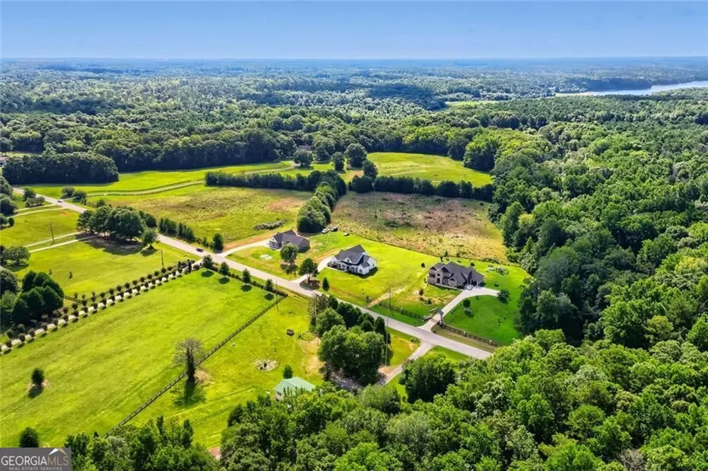 1225 Rocky Creek RD Locust Grove, GA 30248