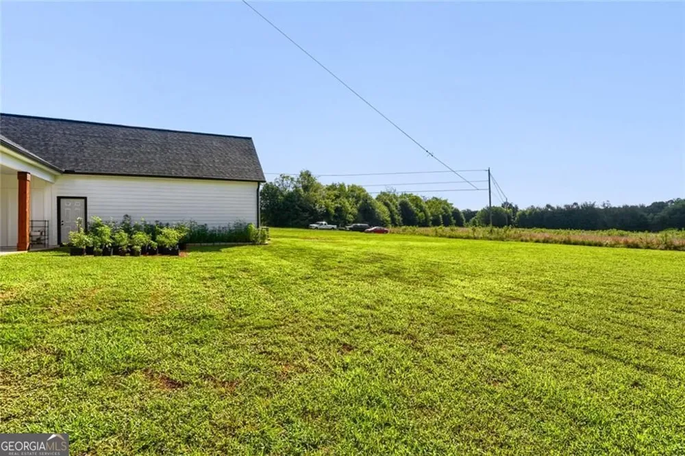 1225 Rocky Creek RD Locust Grove, GA 30248