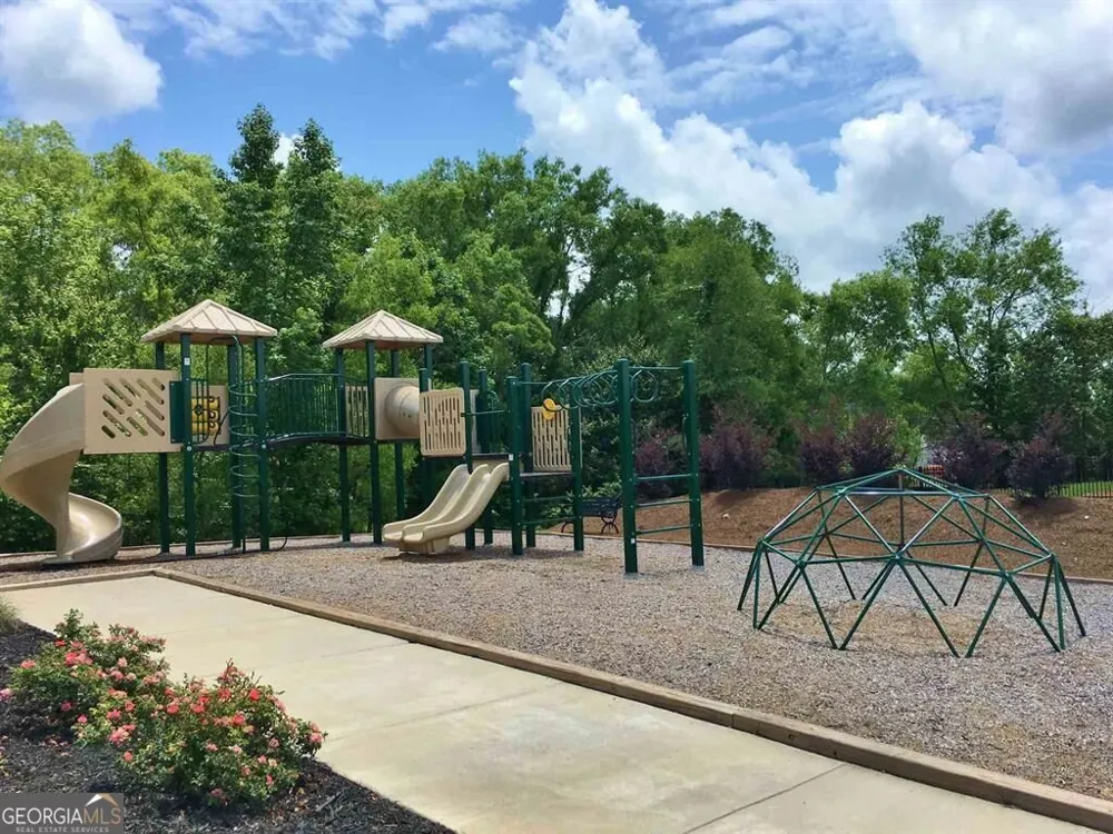 217 Gates Entry Peachtree City, GA 30269