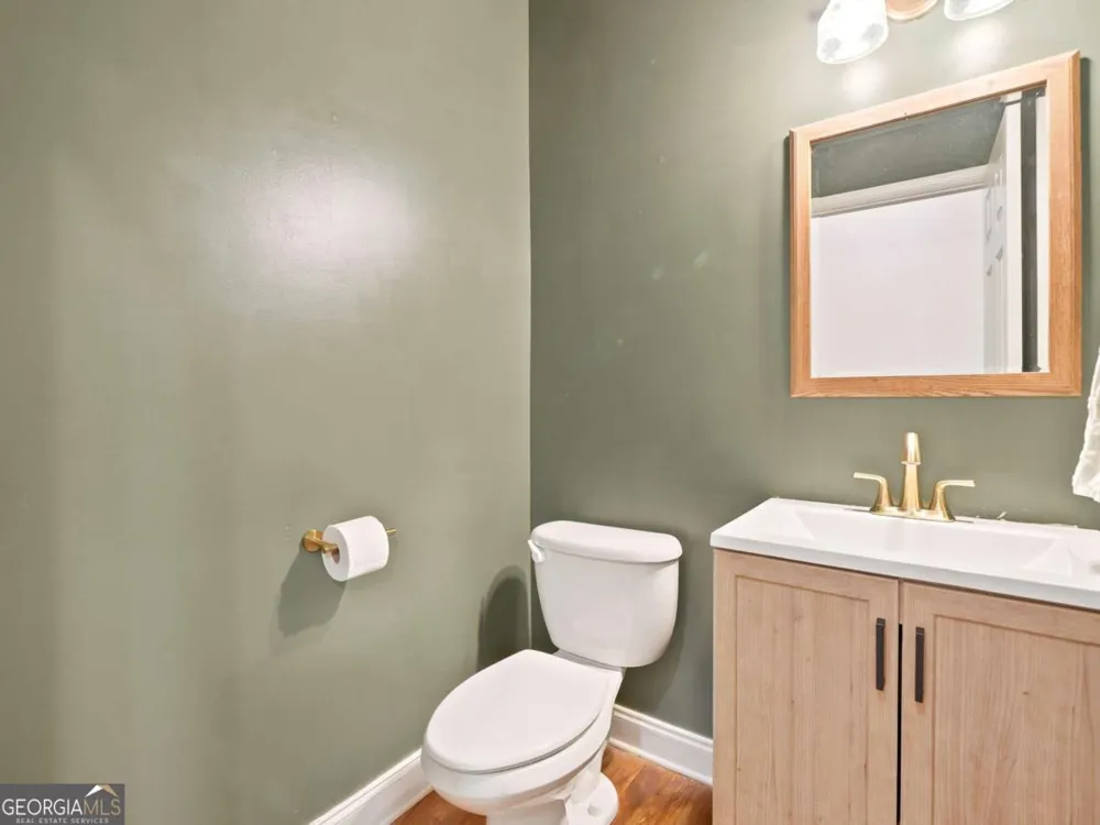 1038 Boxwood LN Canton, GA 30114