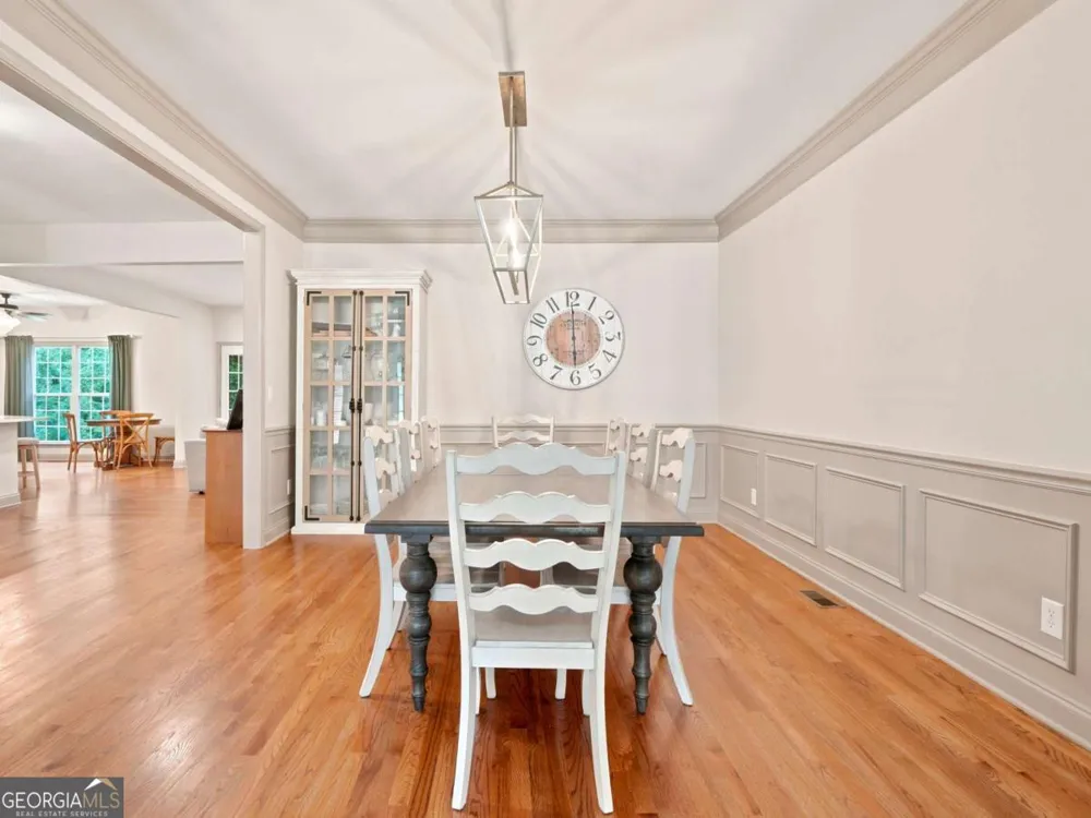 1038 Boxwood LN Canton, GA 30114
