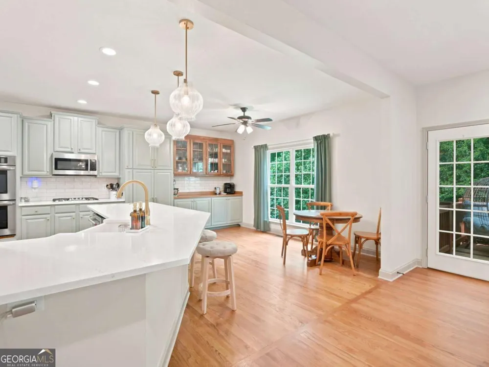 1038 Boxwood LN Canton, GA 30114