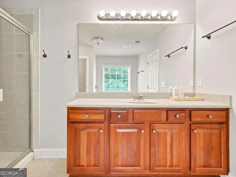 1038 Boxwood LN Canton, GA 30114
