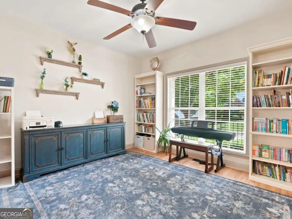 1038 Boxwood LN Canton, GA 30114