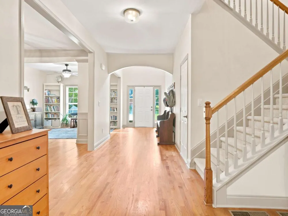 1038 Boxwood LN Canton, GA 30114