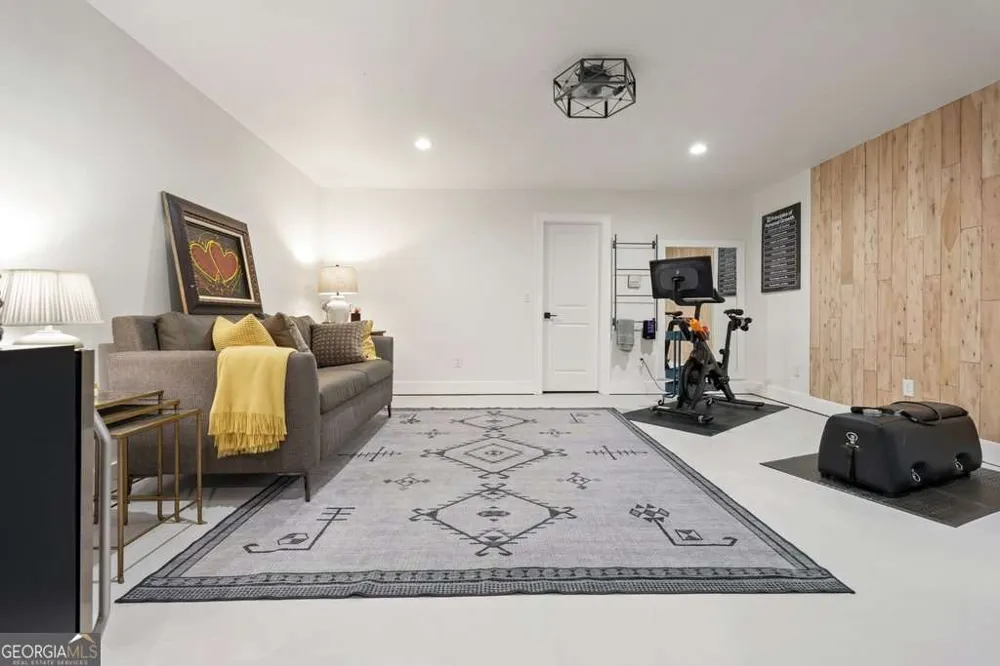 409 Mcdaniel PL Canton, GA 30115