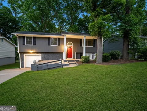 2153 Cherokee Valley CIR
