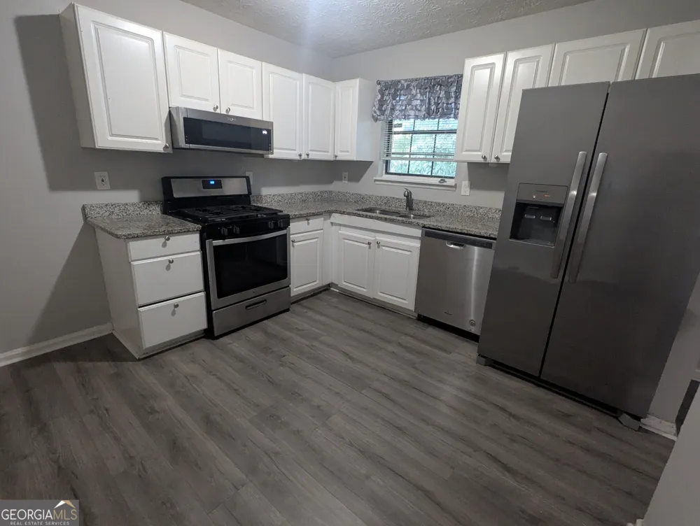 2153 Cherokee Valley CIR Lithonia, GA 30058