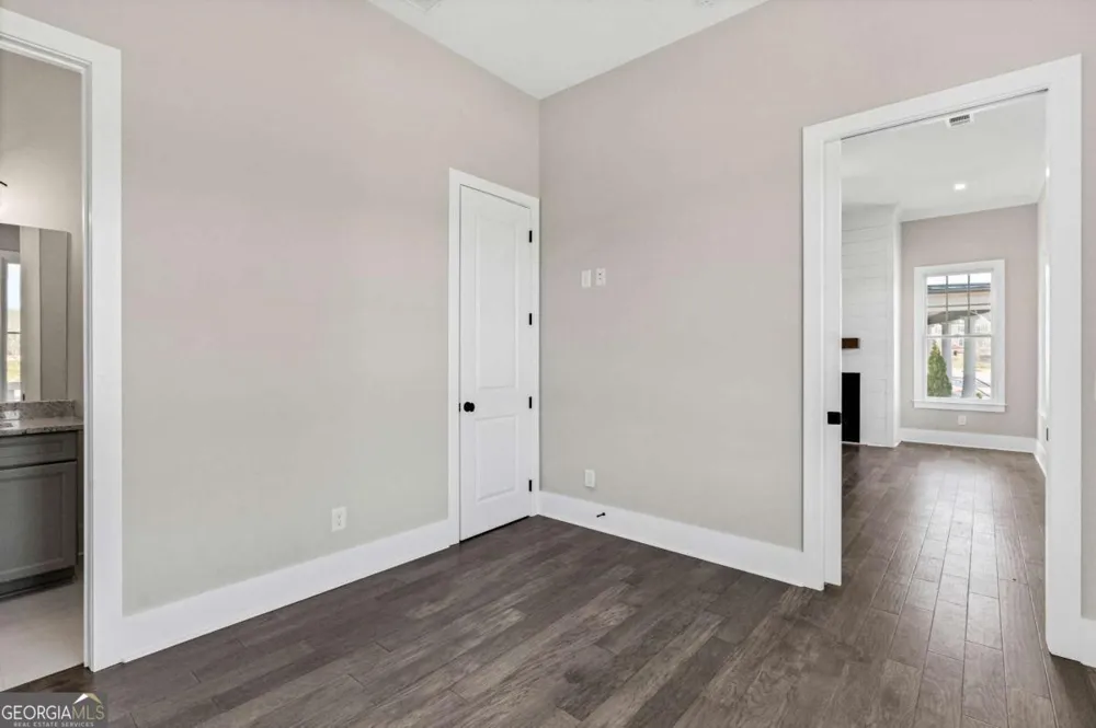 1360 Flora DR Conyers, GA 30094