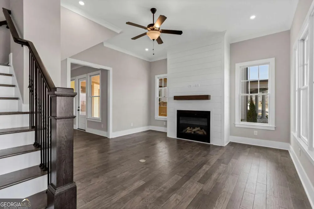 1360 Flora DR Conyers, GA 30094