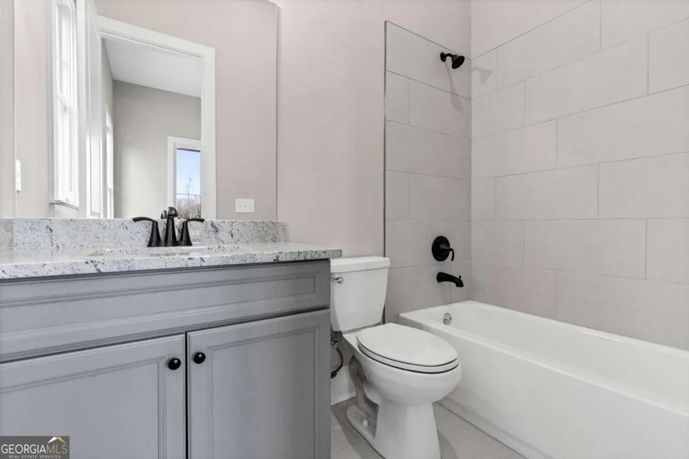 1360 Flora DR Conyers, GA 30094