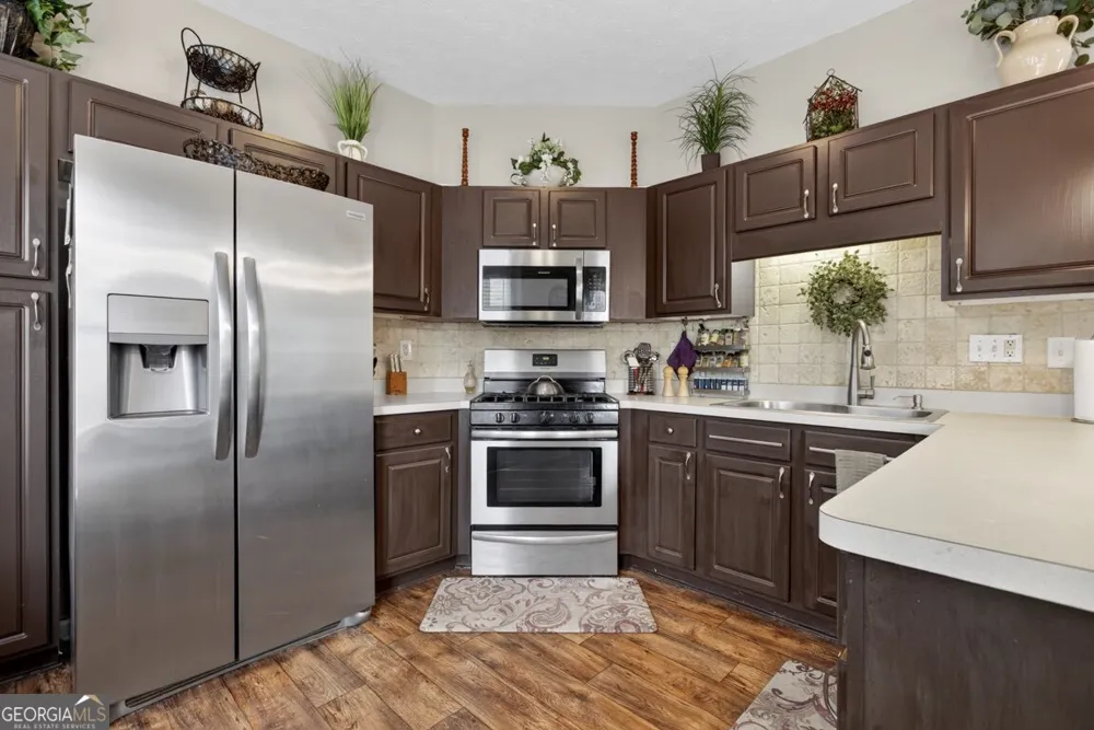 2484 Stonegate DR NW Acworth, GA 30101