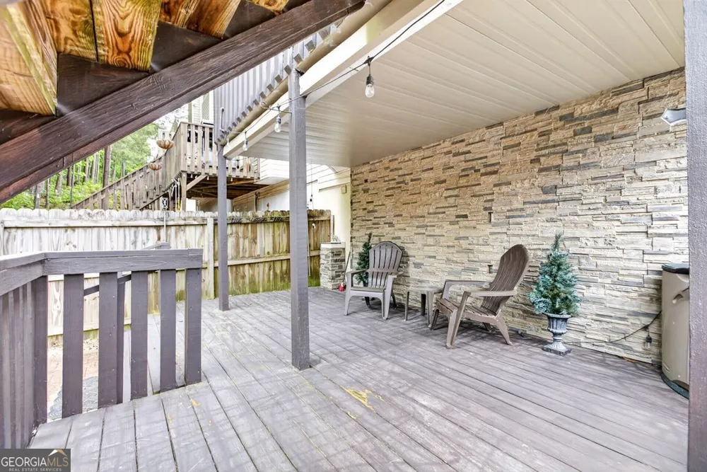 2484 Stonegate DR NW Acworth, GA 30101