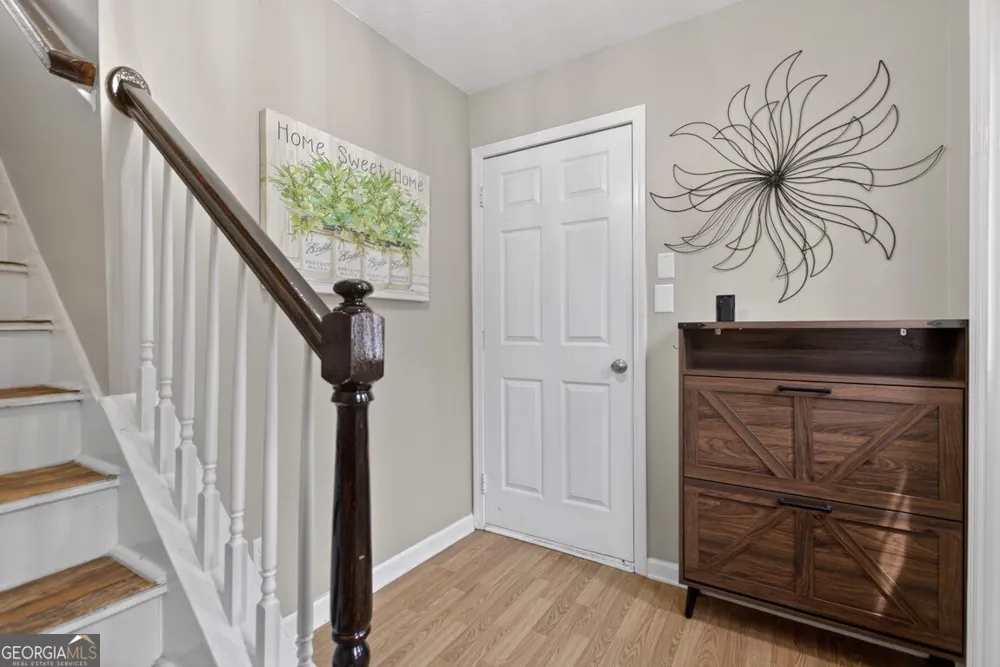 2484 Stonegate DR NW Acworth, GA 30101