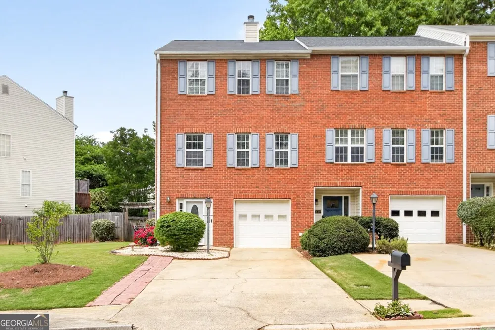 2484 Stonegate DR NW Acworth, GA 30101