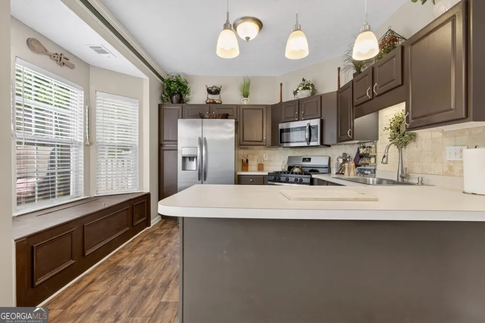 2484 Stonegate DR NW Acworth, GA 30101