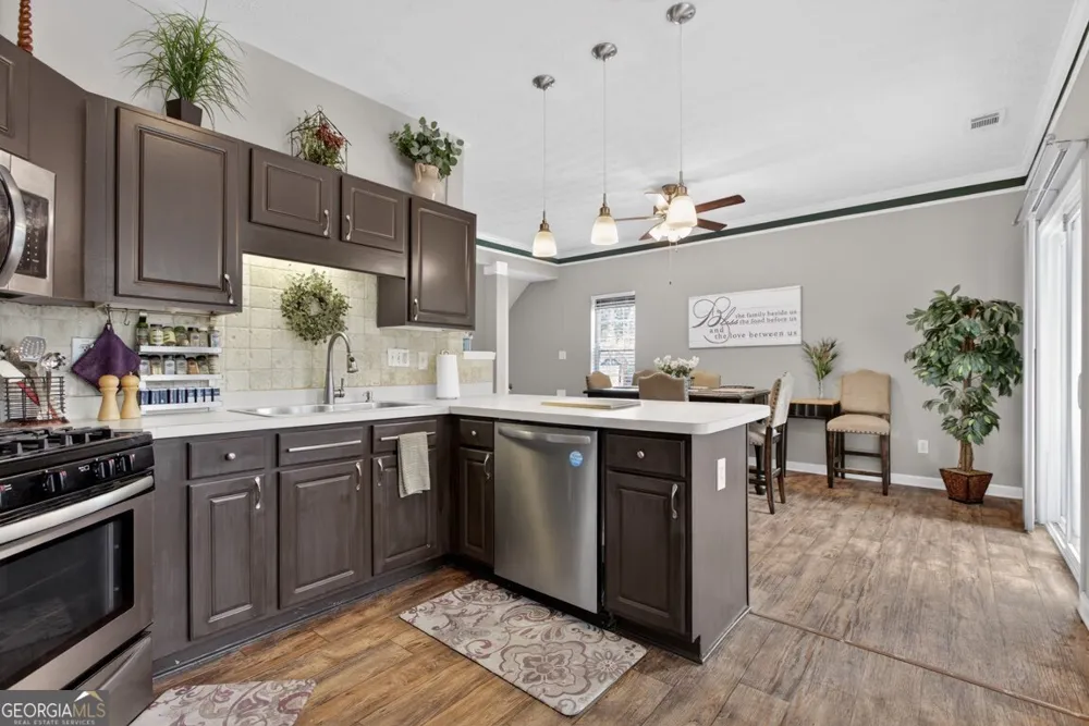 2484 Stonegate DR NW Acworth, GA 30101