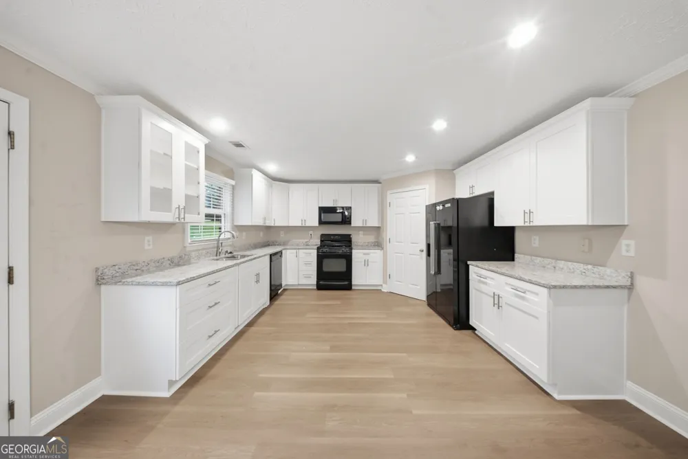 6264 Southland RDG Stone Mountain, GA 30087
