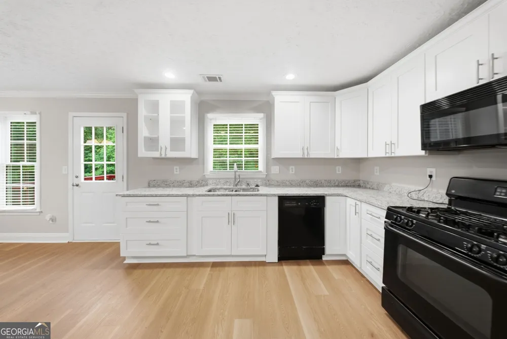6264 Southland RDG Stone Mountain, GA 30087