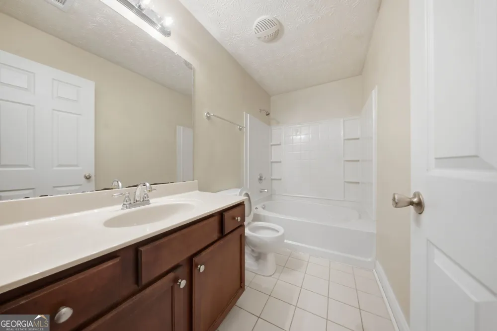 6264 Southland RDG Stone Mountain, GA 30087
