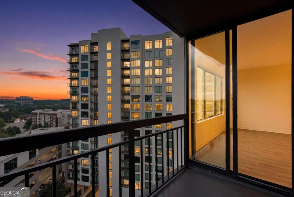 3481 Lakeside DR NE Atlanta, GA 30326