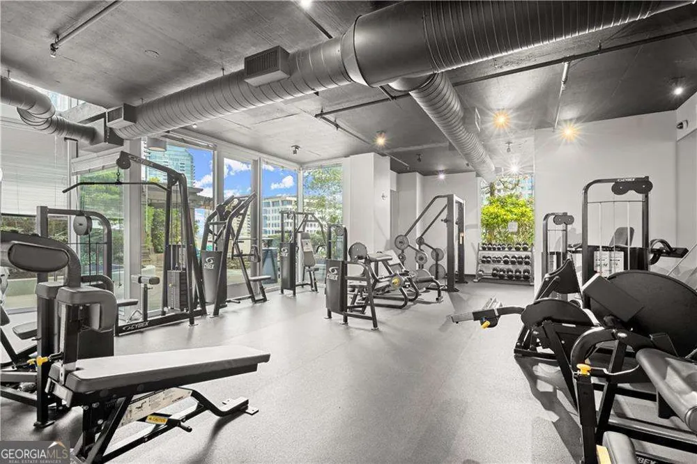 3481 Lakeside DR NE Atlanta, GA 30326