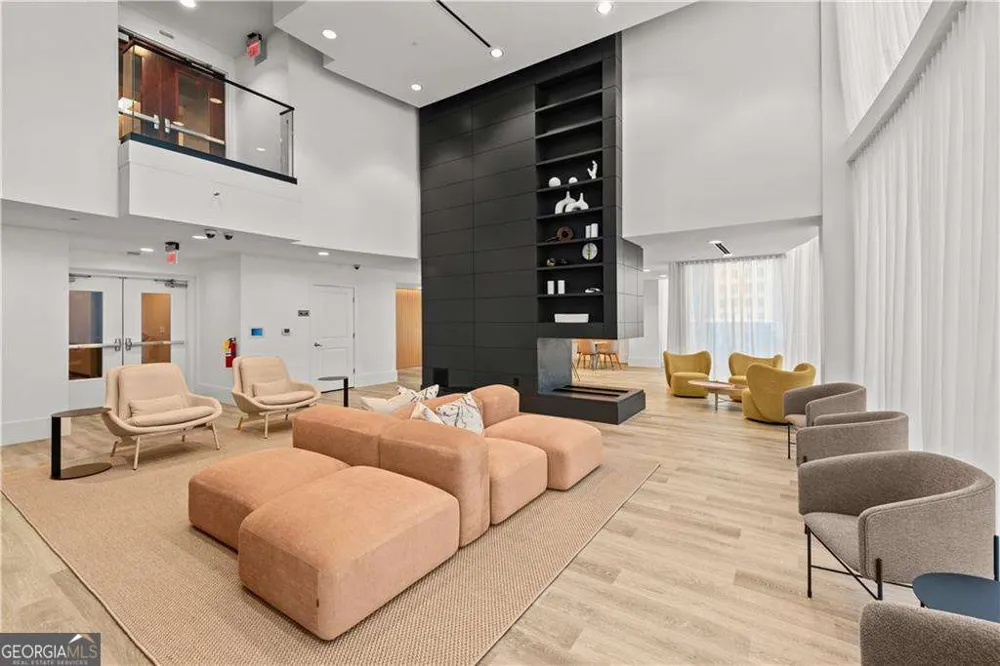 3481 Lakeside DR NE Atlanta, GA 30326