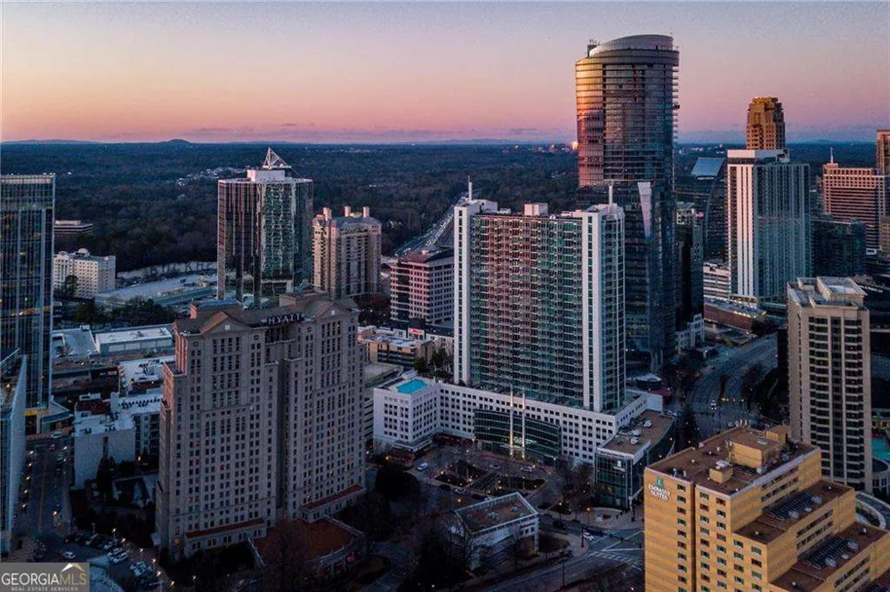 3481 Lakeside DR NE Atlanta, GA 30326