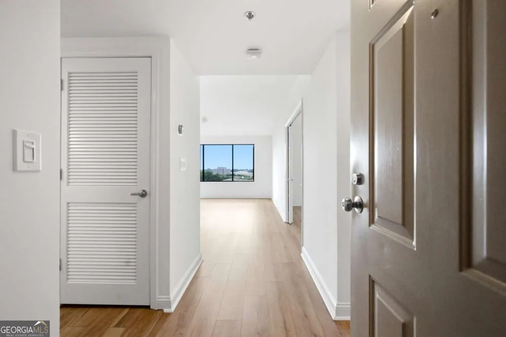 3481 Lakeside DR NE Atlanta, GA 30326