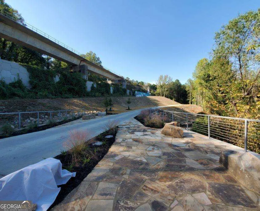 3481 Lakeside DR NE Atlanta, GA 30326