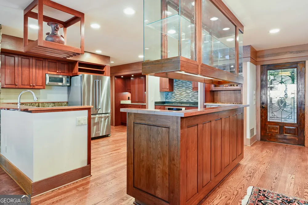 202 Sanderlin Mountain DR N Big Canoe, GA 30143