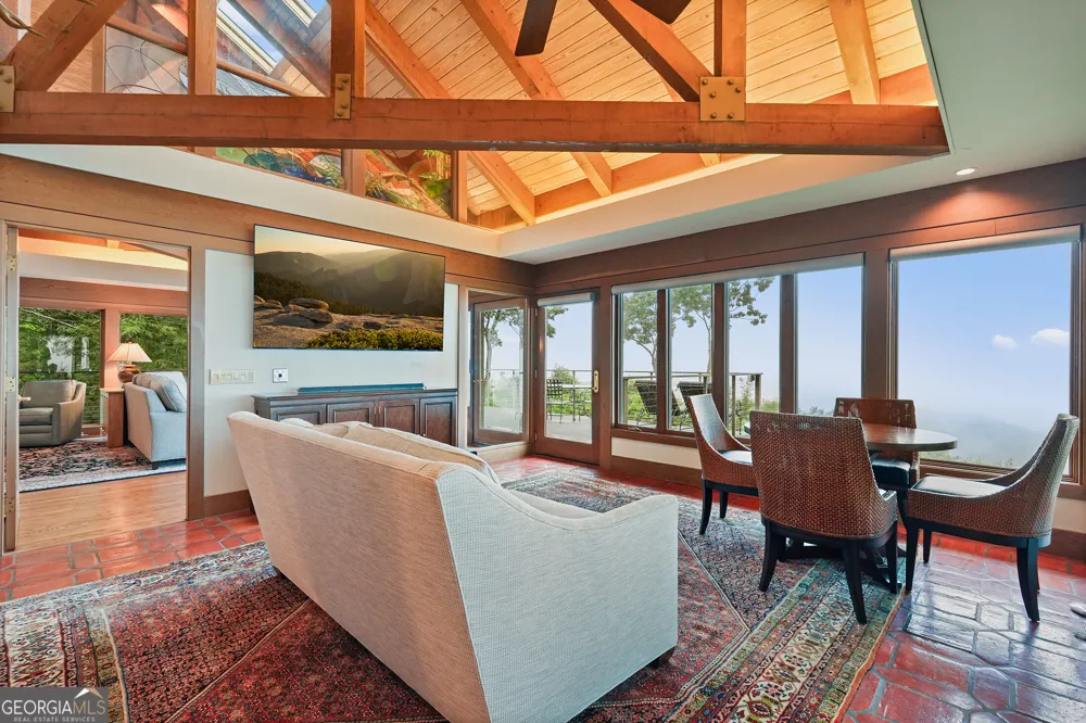 202 Sanderlin Mountain DR N Big Canoe, GA 30143