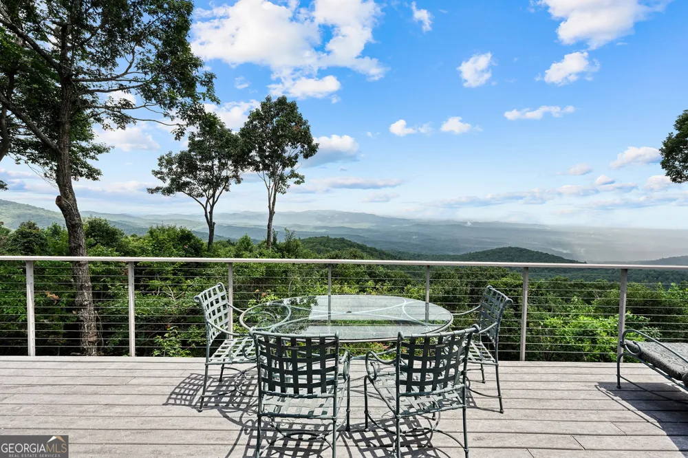 202 Sanderlin Mountain DR N Big Canoe, GA 30143
