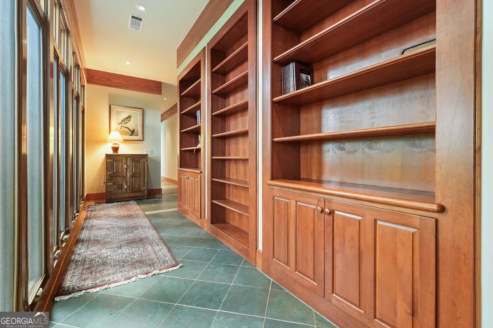 202 Sanderlin Mountain DR N Big Canoe, GA 30143
