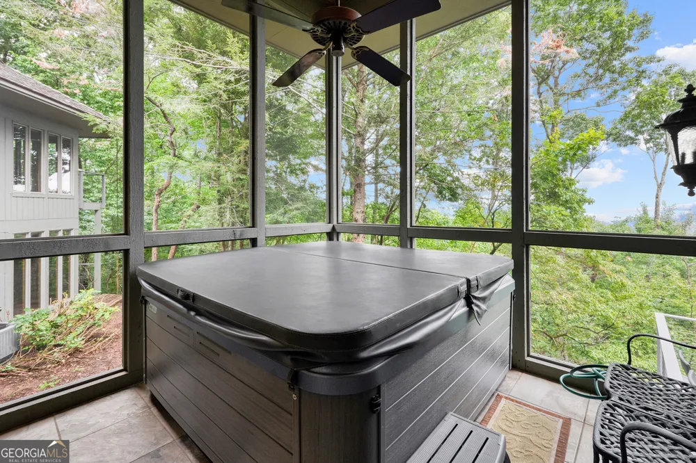 202 Sanderlin Mountain DR N Big Canoe, GA 30143