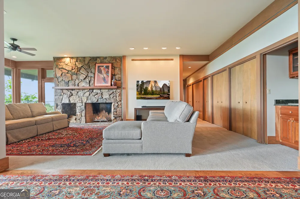 202 Sanderlin Mountain DR N Big Canoe, GA 30143