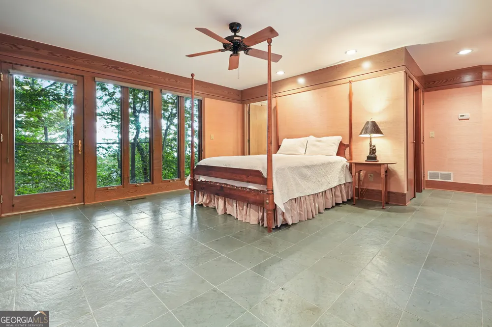 202 Sanderlin Mountain DR N Big Canoe, GA 30143