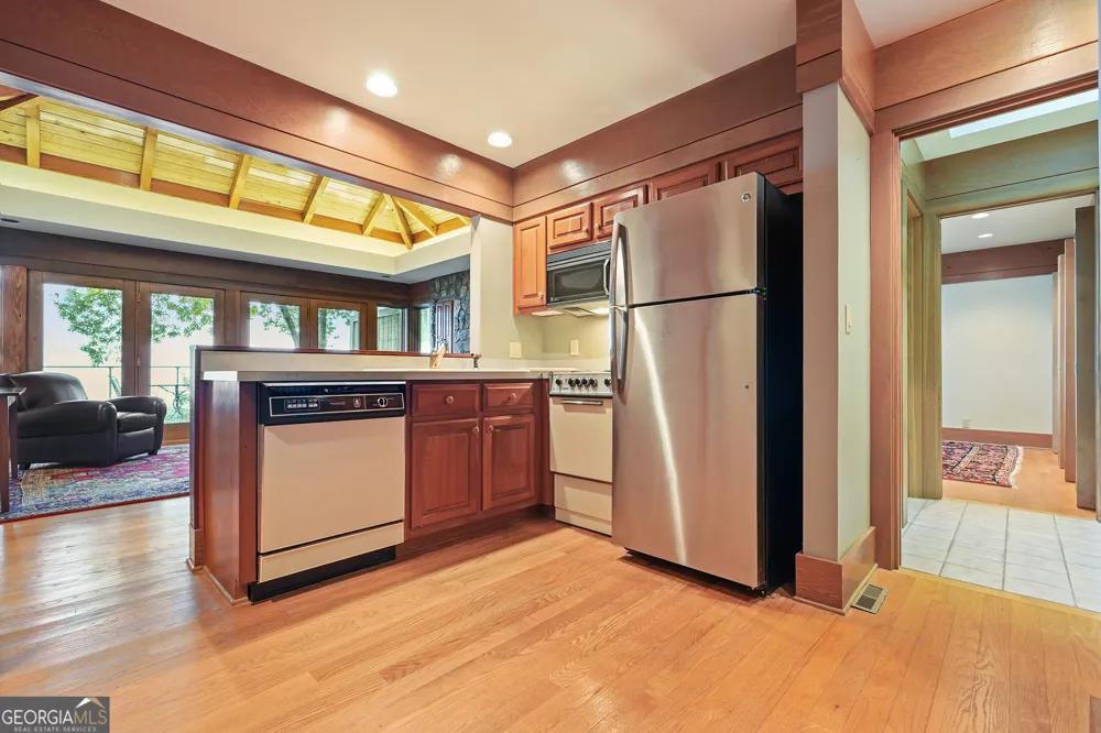 202 Sanderlin Mountain DR N Big Canoe, GA 30143