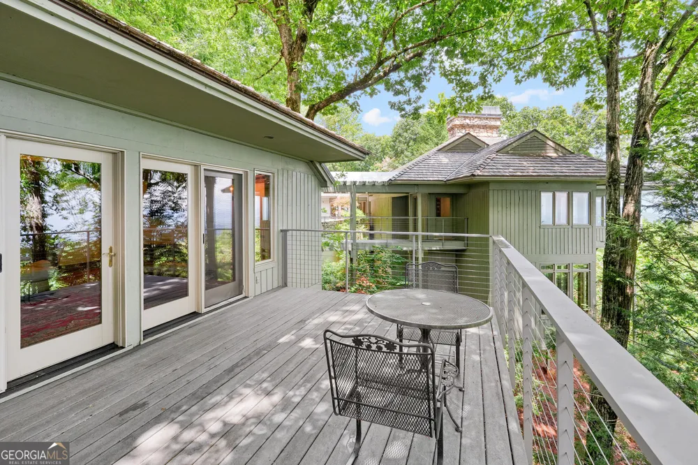 202 Sanderlin Mountain DR N Big Canoe, GA 30143