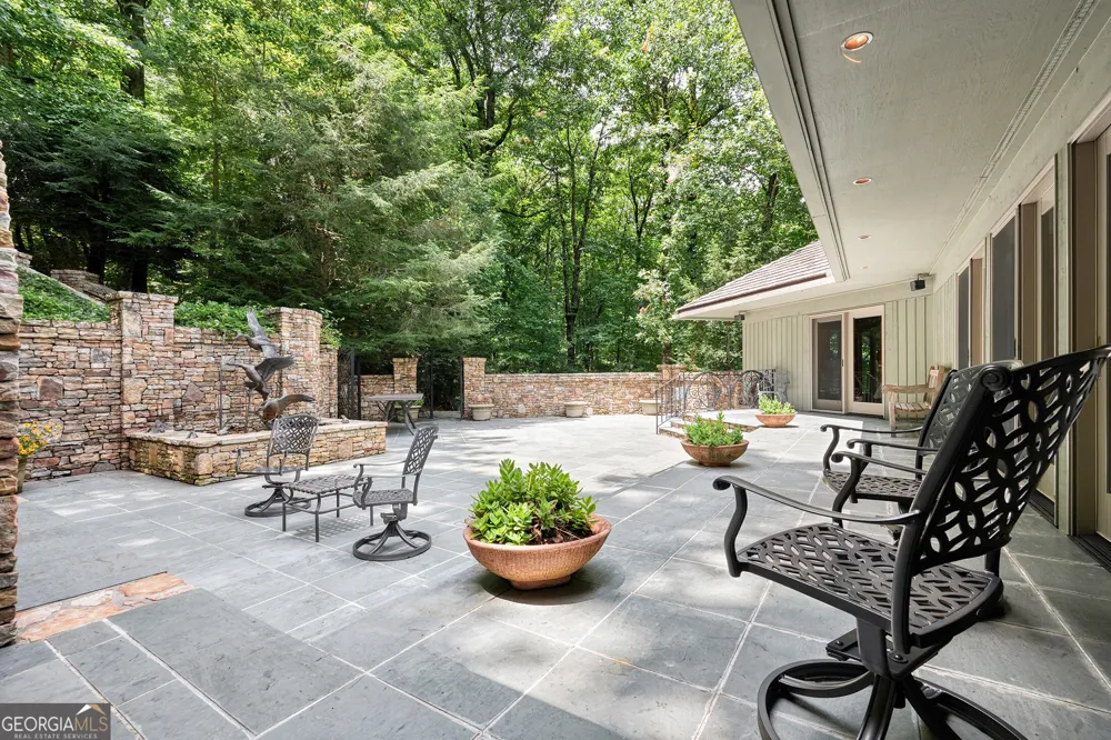 202 Sanderlin Mountain DR N Big Canoe, GA 30143