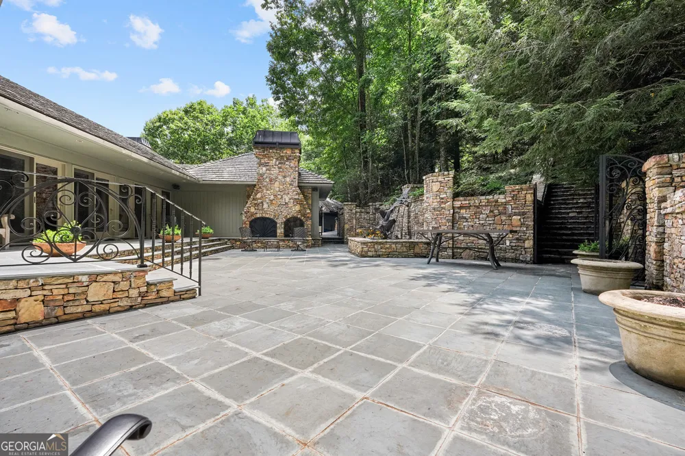 202 Sanderlin Mountain DR N Big Canoe, GA 30143