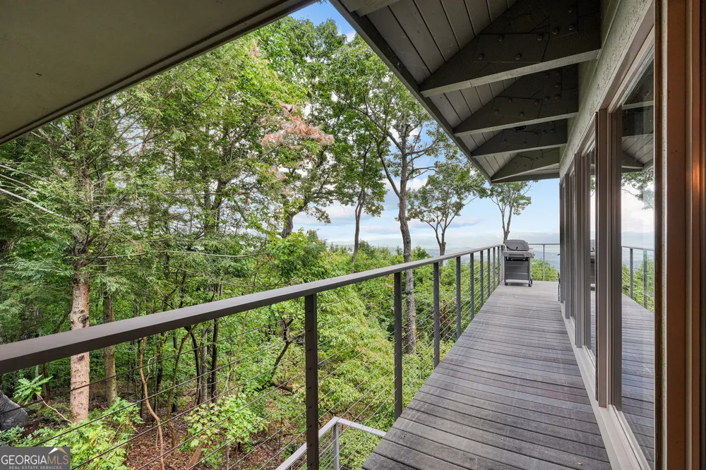 202 Sanderlin Mountain DR N Big Canoe, GA 30143
